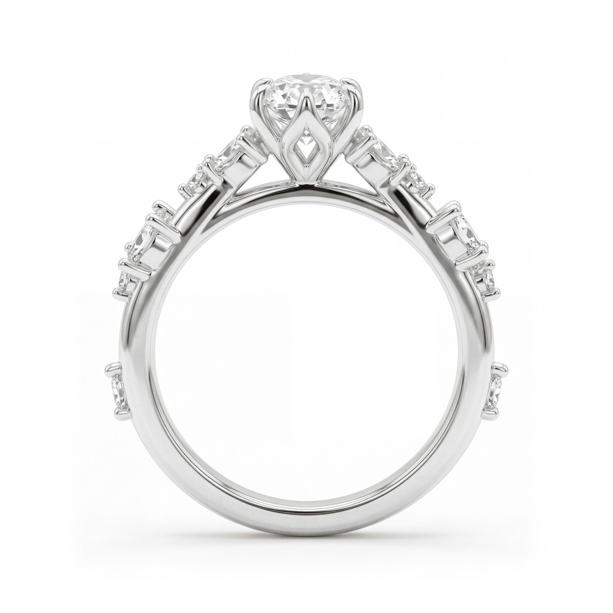 Sylvaine - ovale moissanite verlovingsring met marquise bladclusters en split shank