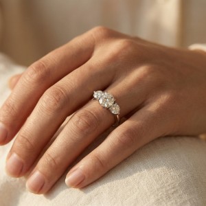 Moissanite Jubileum Ringen