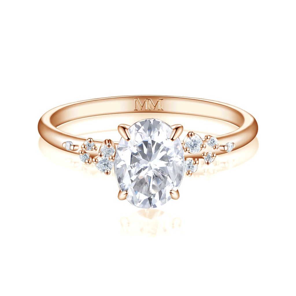 Ovaline - Ovaal Moissanite Ring met Minimalistische Zijstenen