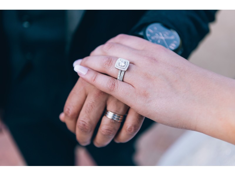 Moissanite Verlovingsring: Waarom Het De Perfecte Keuze Is