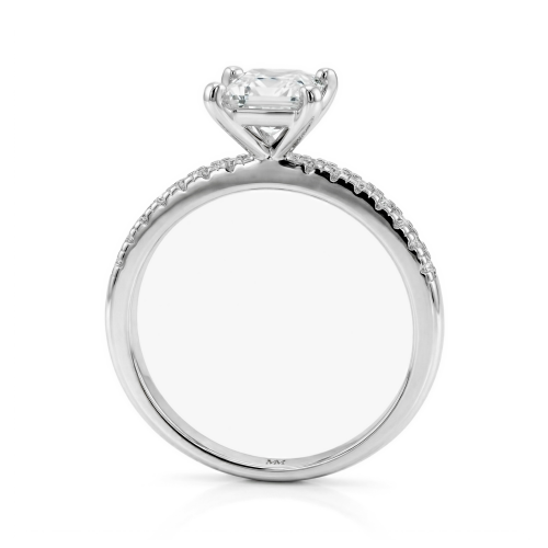 Celestia - Princess Moissanite Ring met Pavé Zijstenen