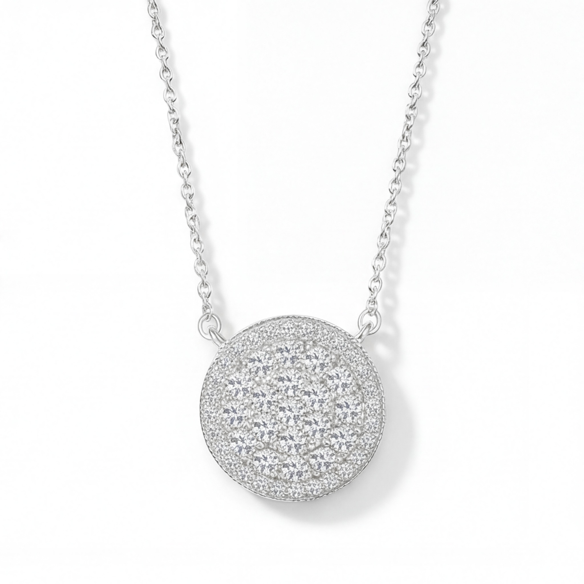 Brillante - Ronde Moissanite Cluster Hanger met Pavé Halo