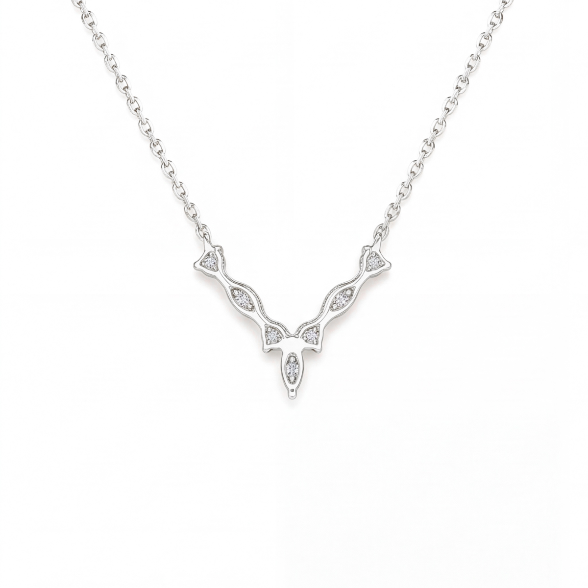 Adelina - Elegante Moissaniet Ketting met Marquise Accenten