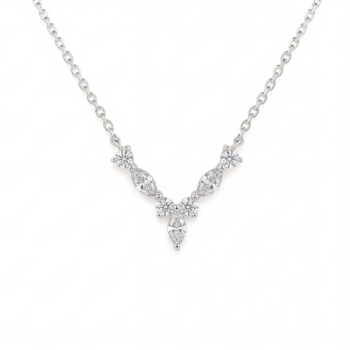 Adelina - elegante moissanite ketting met marquiseaccenten