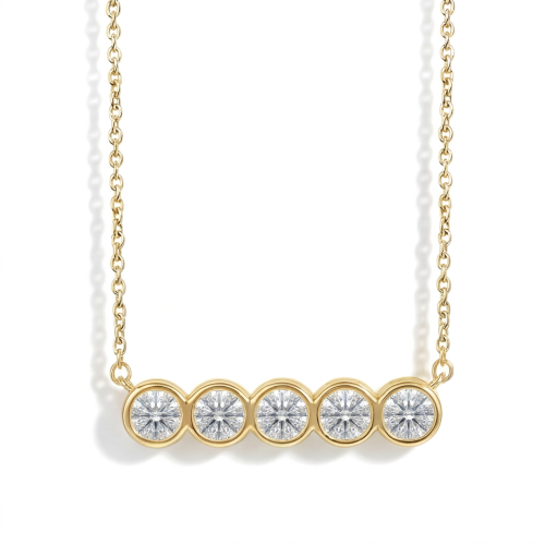 Quinta - Vijfstenen Moissanite Ketting in Kastzetting