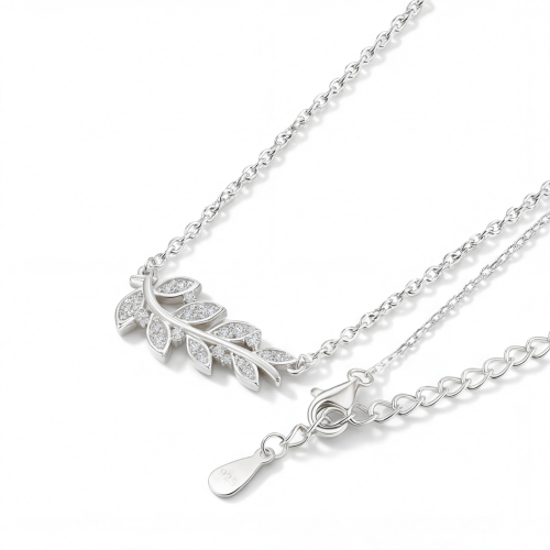 Botanica - Bladmotief Moissanite Ketting in een Sierlijke Pave Zetting