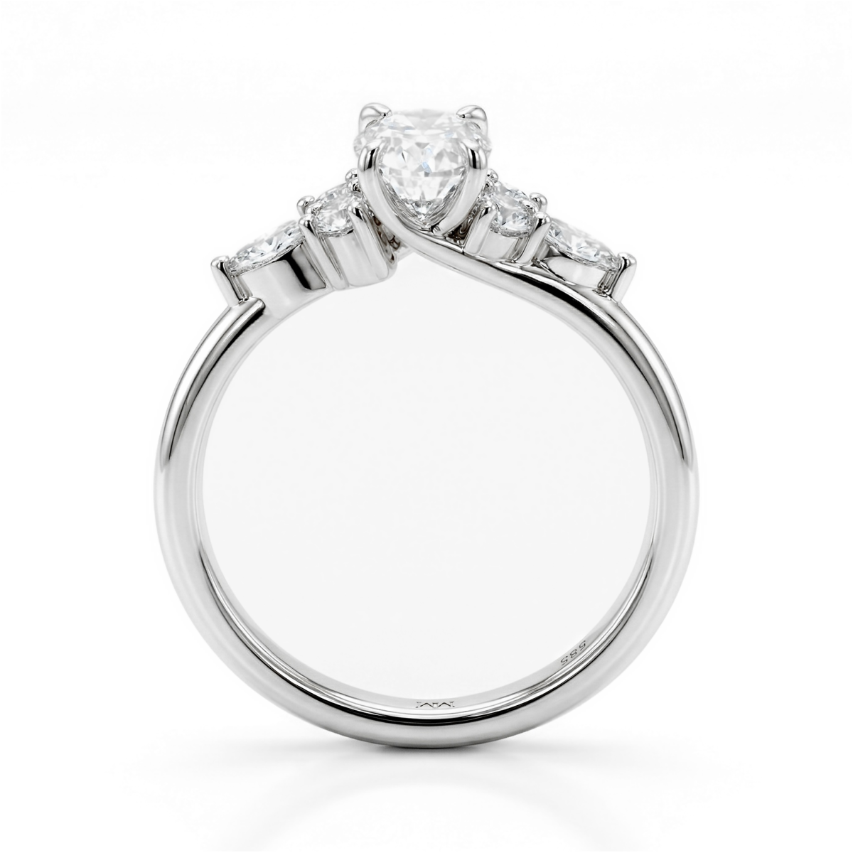 Olivette - Ovaal Geslepen Moissanite Verlovingsring met Marquise Zijstenen