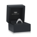Circe - Vintage Geïnspireerde Moissanite Verlovingsring Met Zijstenen En Filigraan Details