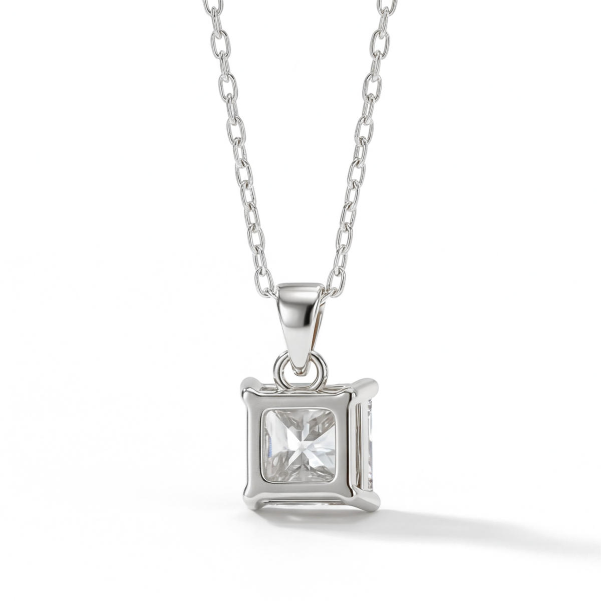 Regent - Princess Geslepen Moissanite Solitaire Hanger