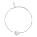 Bloomique - Moissanite Charm Armband met Bloemenmotief en Sprankelende Accenten