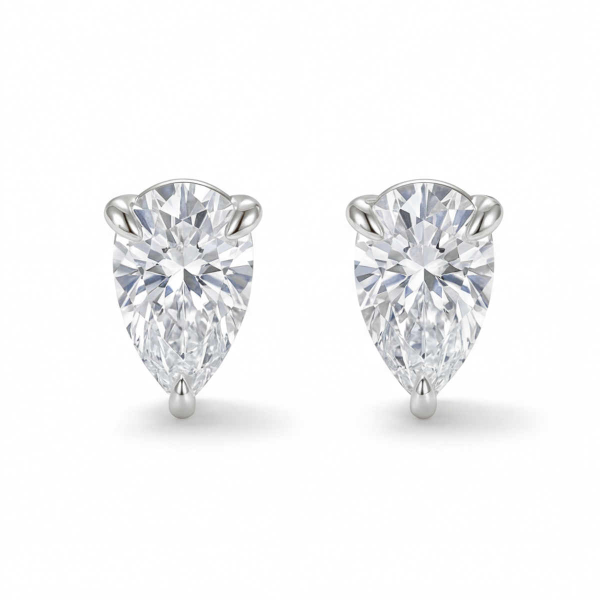 Droplet - Peer Cut Moissanite Oorbellen