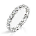 Celestine - Gedraaide Moissanite Eternity Ring in Bezelzetting