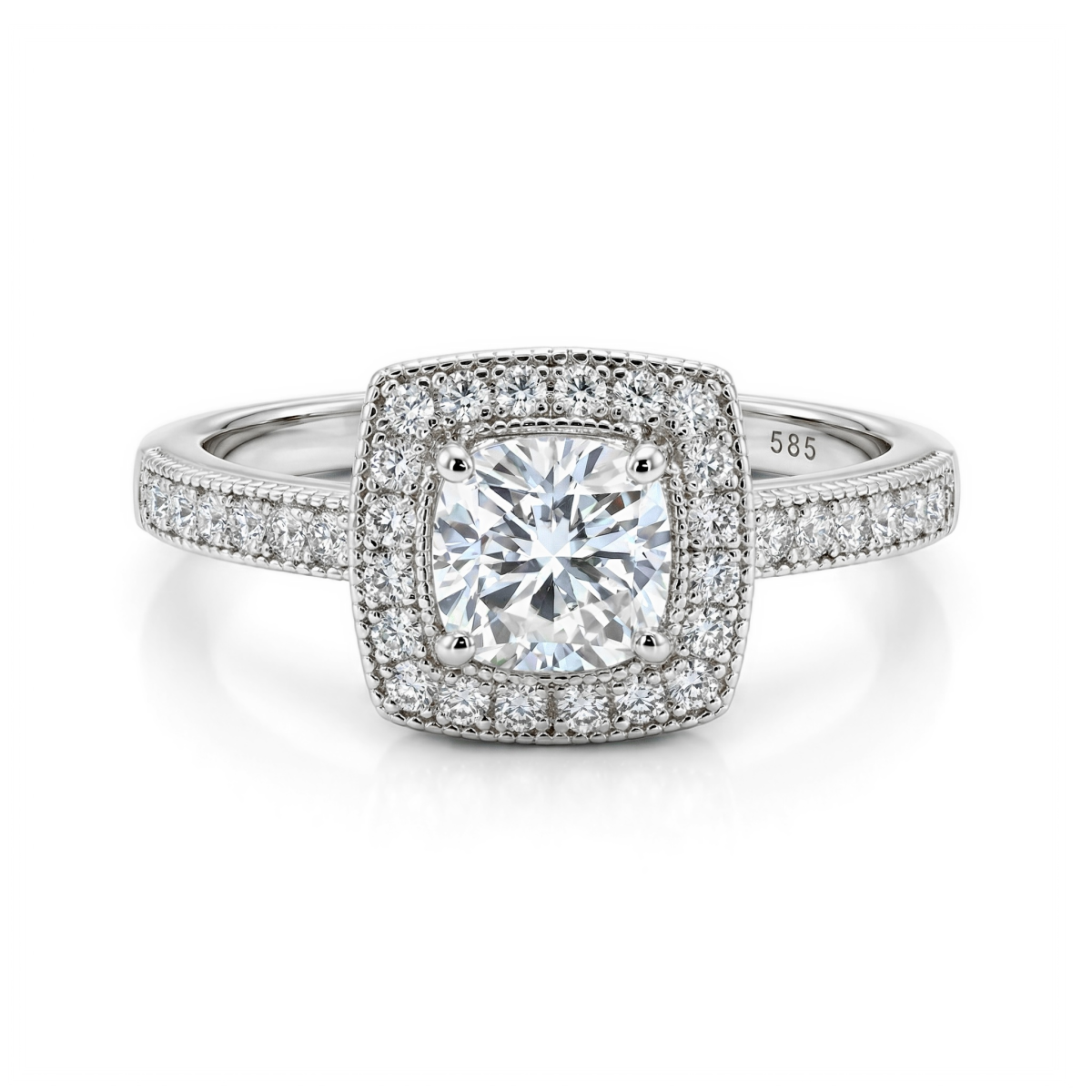 Sanctum - Cushion Geslepen Moissanite Verlovingsring Met Vintage Halo En Pavé Band