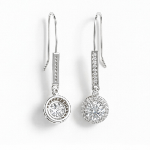 Luminary - Moissanite Oorhangers in Halo Zetting
