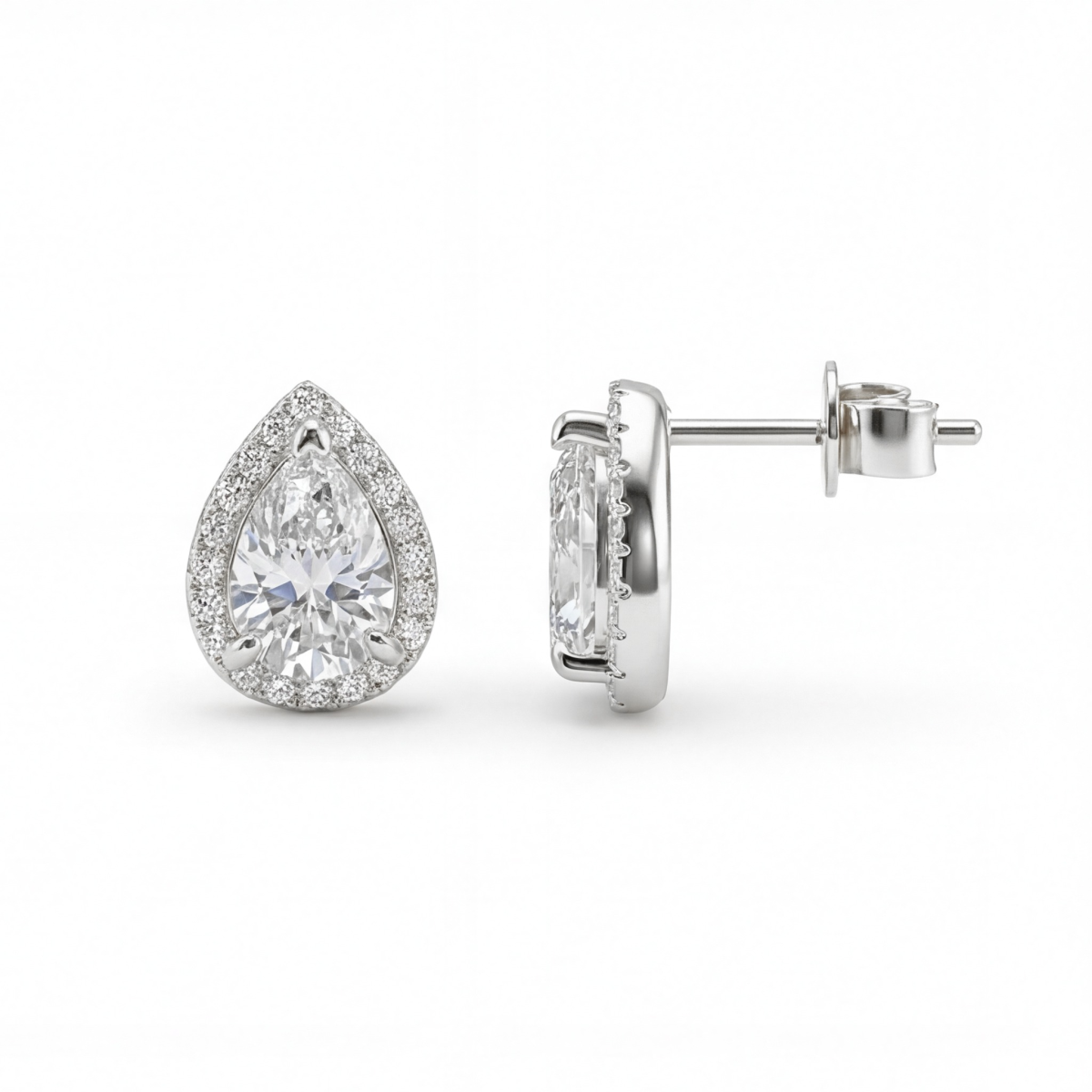 Halo Pears - Peer Moissanite Stud Oorbellen in Halo Setting