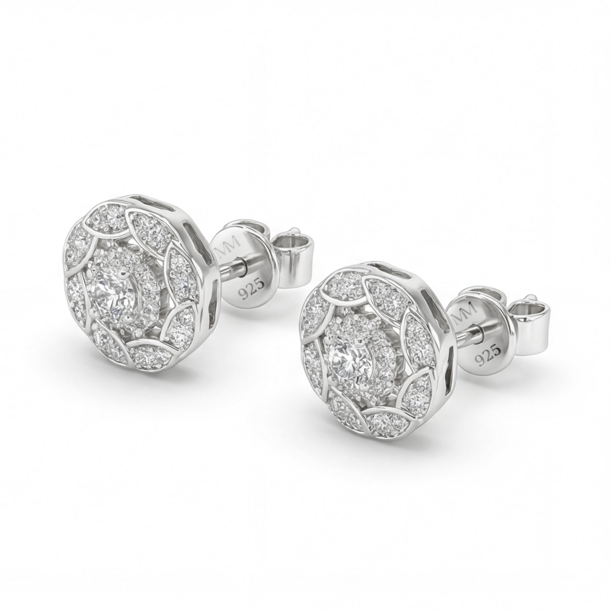 Dubbele Halo - Moissanite Stud Oorbellen in Halo Setting