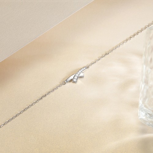 Halcyon - Moissanite Crescent Armband Met Pavézetting