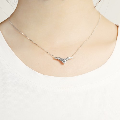 Vaneza - Elegante Moissanite V-vormige Ketting met Pave Accenten
