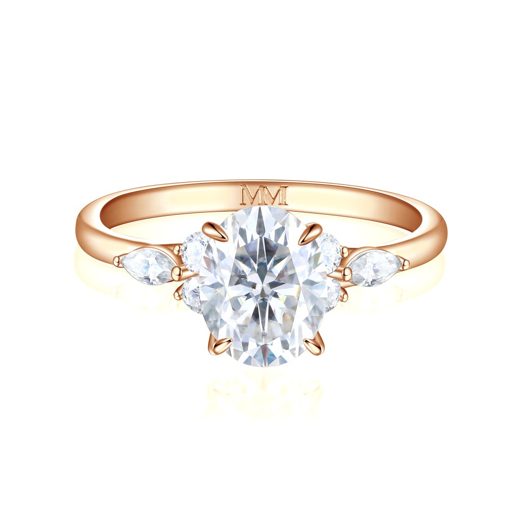Olivette - Ovaal Geslepen Moissanite Verlovingsring met Marquise Zijstenen