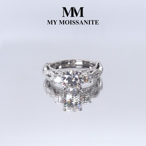 Moissanite Ringen in Platina
