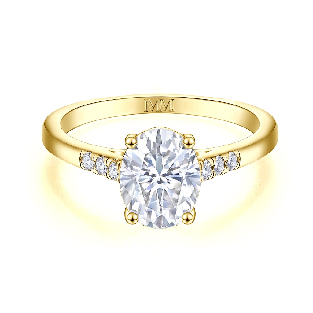 Mirage - Ovaal Geslepen Moissanite Verlovingsring Met Pavé Zijstenen
