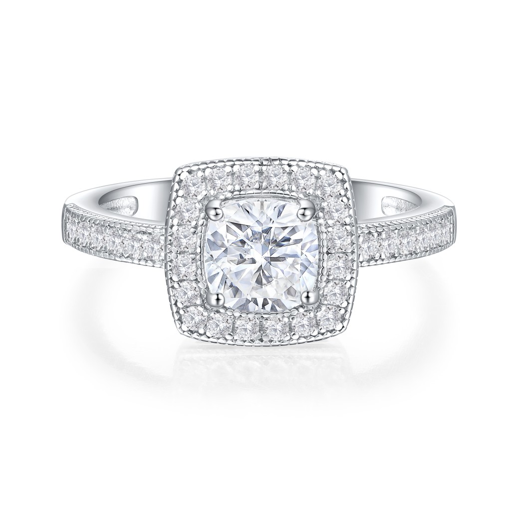 Sanctum - Cushion Geslepen Moissanite Verlovingsring Met Vintage Halo En Pavé Band