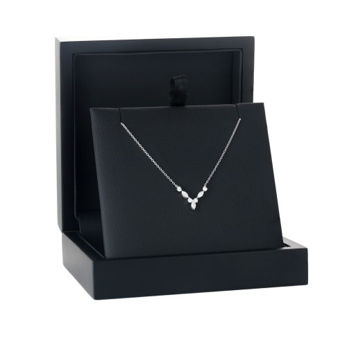 Adelina - Elegante Moissanite Halsketting met Marquise Accenten