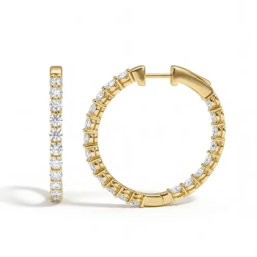 Luminette - Kolczyki Koła z Owalnym Moissanitem w Oprawie Wspólnymi Łapkami