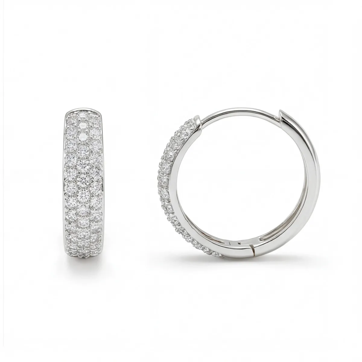 Glintique - Pavé Gezet Moissanite Huggie Oorringen Met Scharniersluiting
