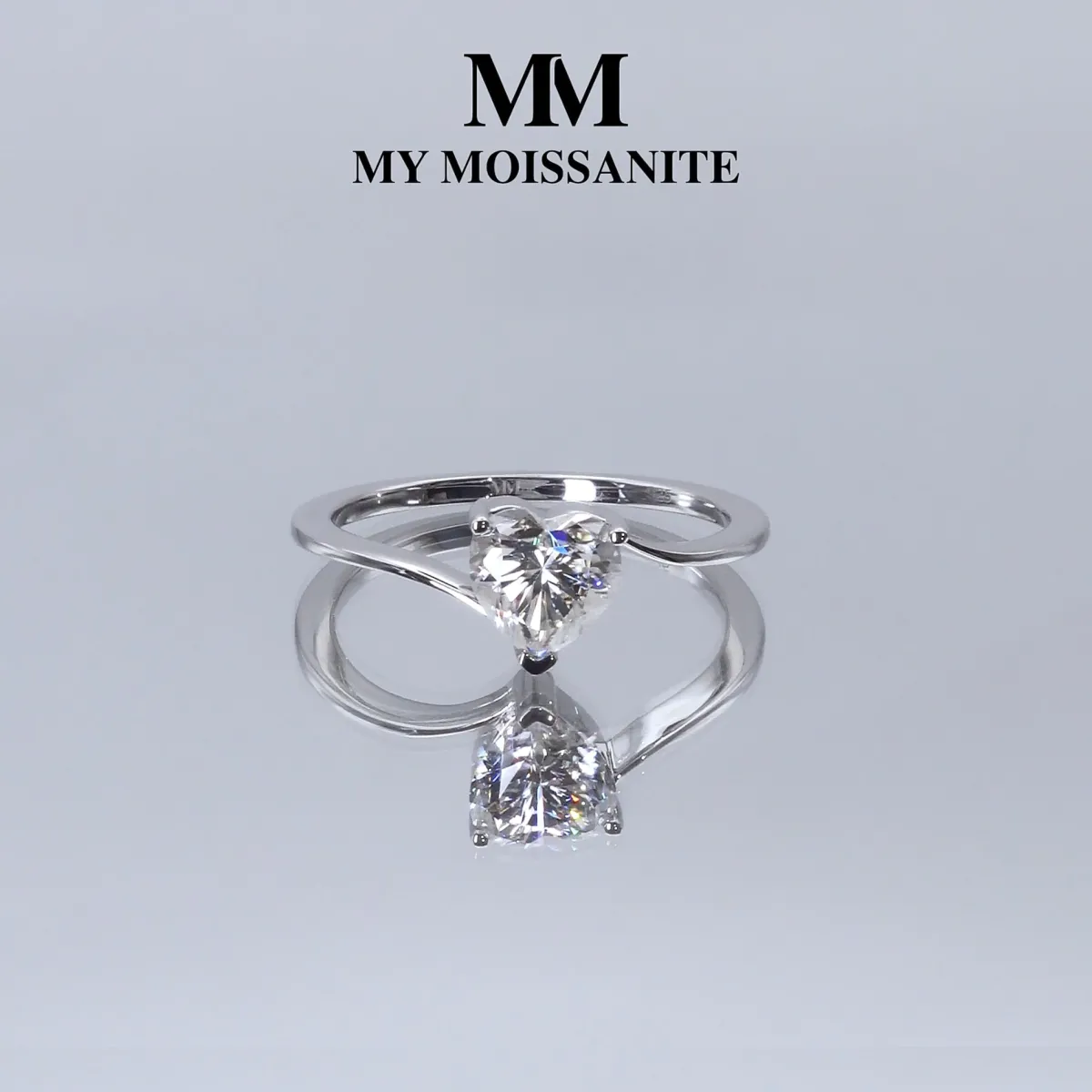 Amora - Hart Solitair Moissanite Ring | My Moissanite