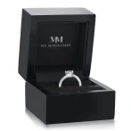 Amora - Hart Solitair Moissanite Ring | My Moissanite Amora - Hart Solitair Moissanite Ring | My Moissanite