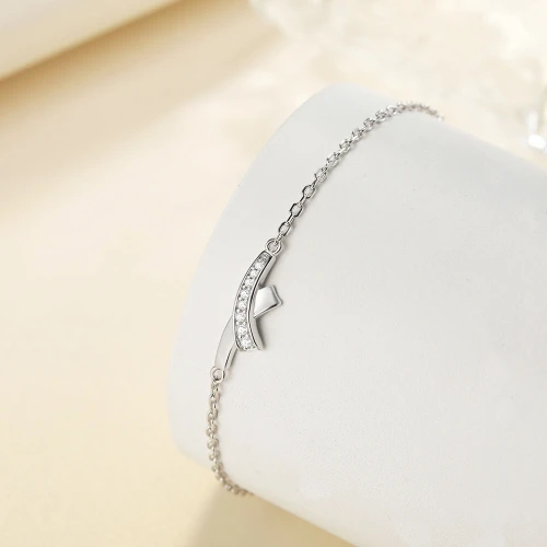Halcyon - Moissanite Crescent Armband Met Pavézetting