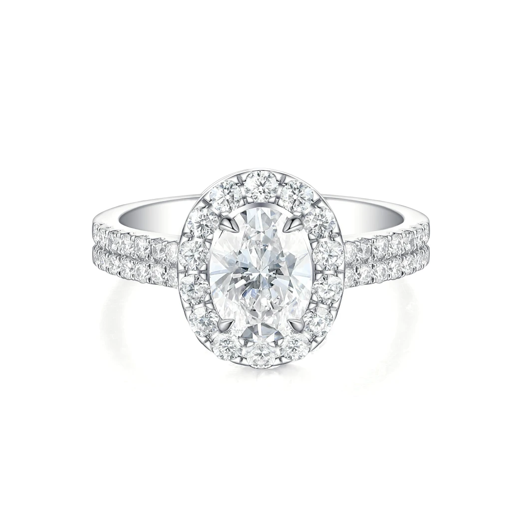 Ovalea - Ovaal Geslepen Moissanite Ring met Halo Pavé Ontwerp