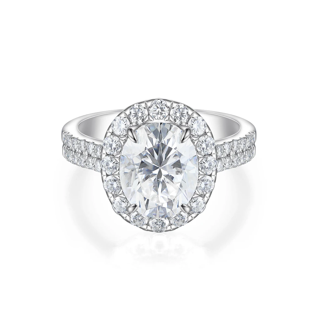 Ovalea - Ovaal Geslepen Moissanite Ring met Halo Pavé Ontwerp