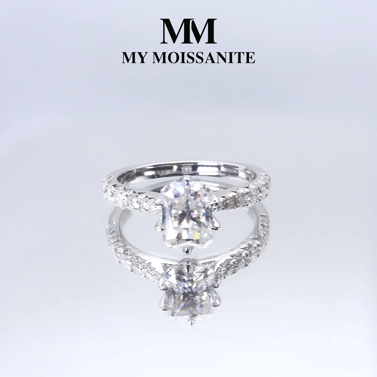 Lumiere - Radiant Geslepen Moissanite Ring Met Channel-Set Stenen