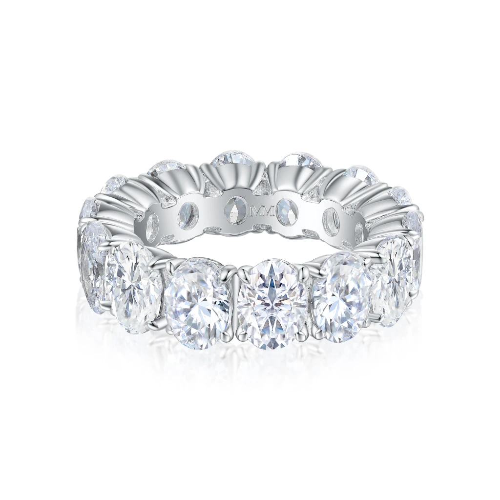 Daphne - Ovaal Geslepen Moissanite Full Eternity Ring