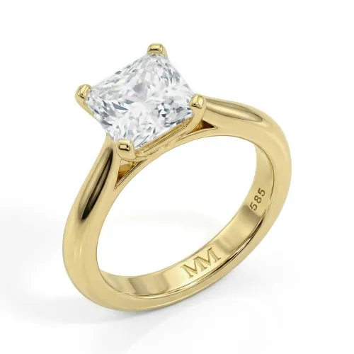 Iris - Princess Solitair Moissanite Ring