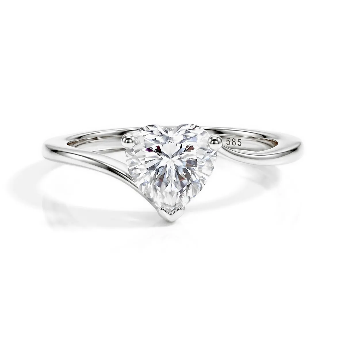 Amora - Hart Solitair Moissanite Ring | My Moissanite