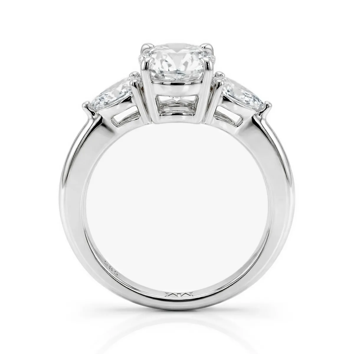 Trielle - Cushion Moissanite Verlovingsring met Peer Geslepen Zijstenen